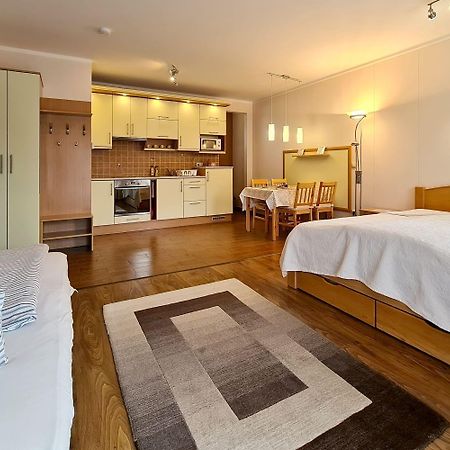 Atmoszfera Apartman Шарвар Экстерьер фото